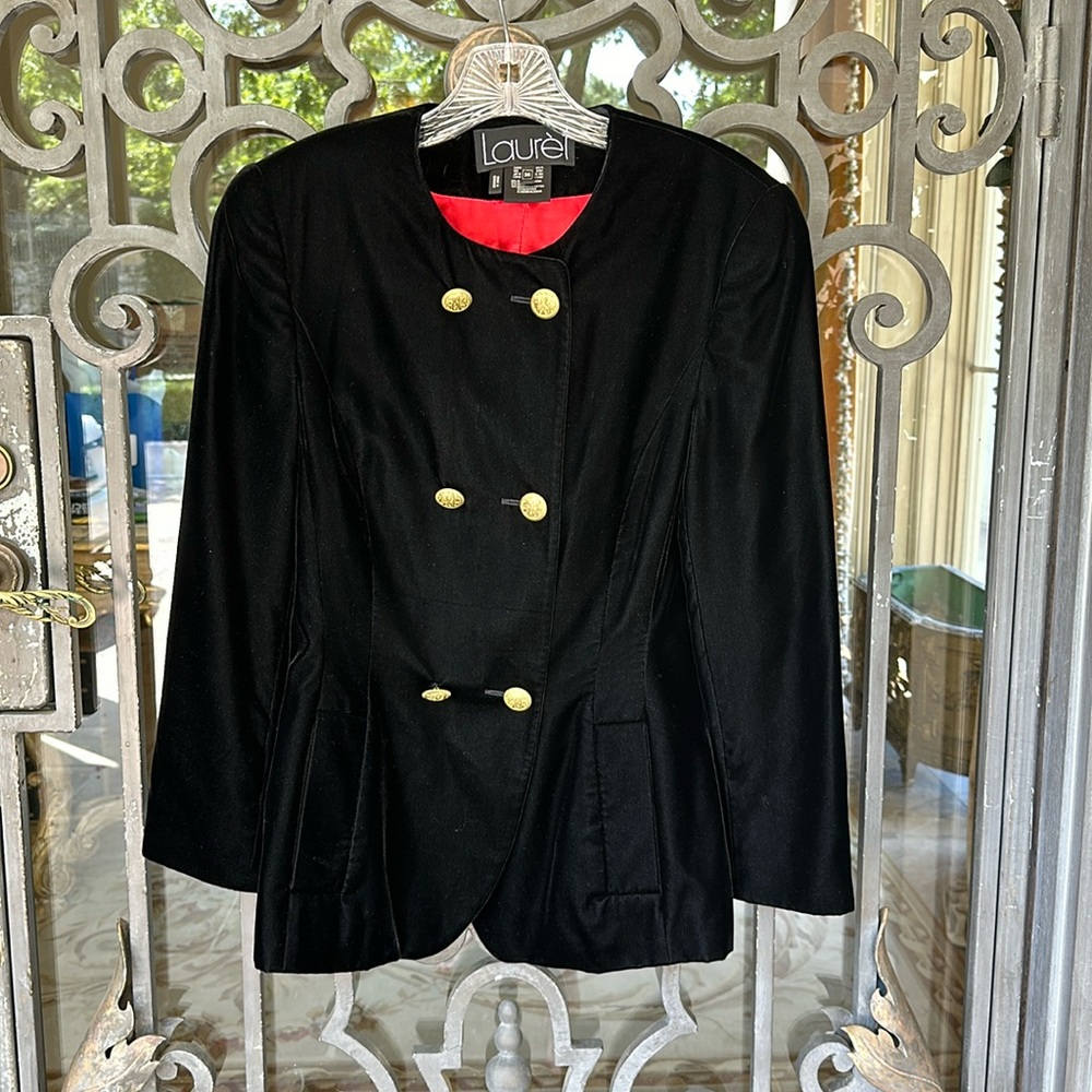 Escada Laurel Black Velvet Jacket SIZE 36